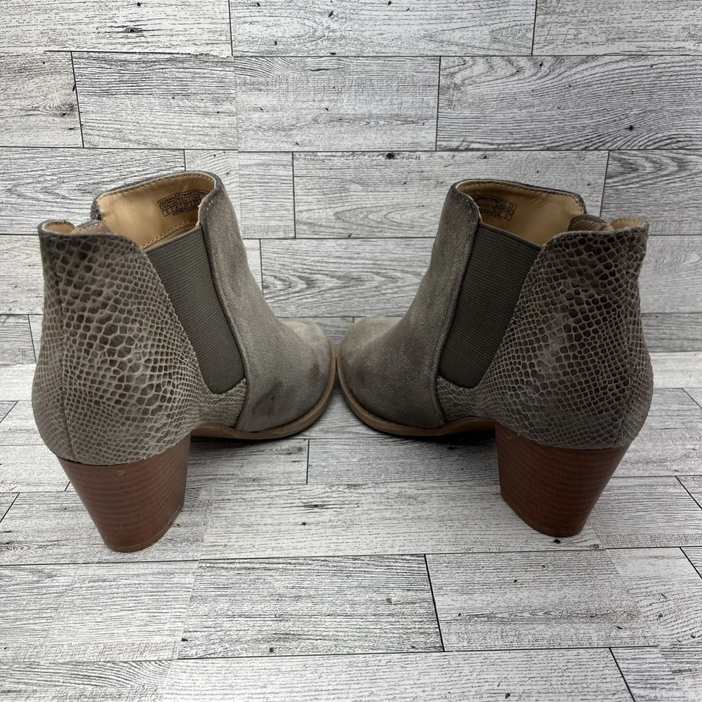 Vionic Anne‎ Tan Snake Print Leather Suede Ankle Boots Women Size 6